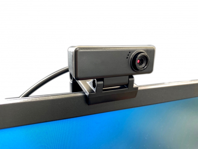 テレワークにウェビナーに、タブレットのカメラはどれを使う？